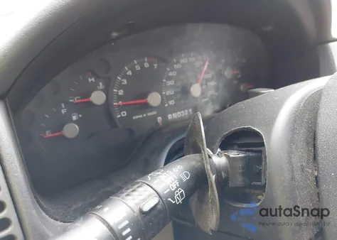 2003 Ford Explorer Nbx/Xlt из США, поврежденный, VIN 1FMDU73K33UB78084